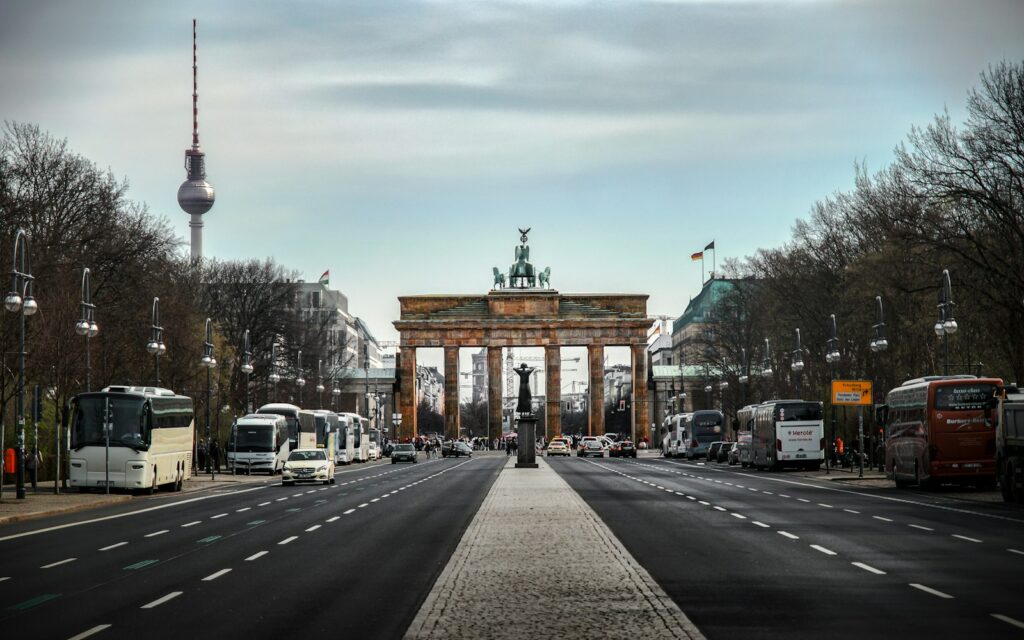 Puerta de Brandeburgo y Torre de Television de Berlin